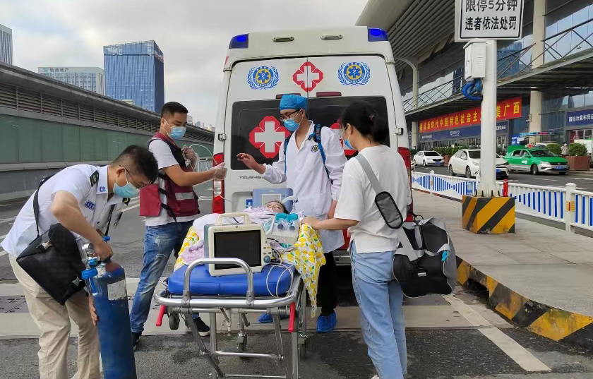 扎囊县救护车出租公司